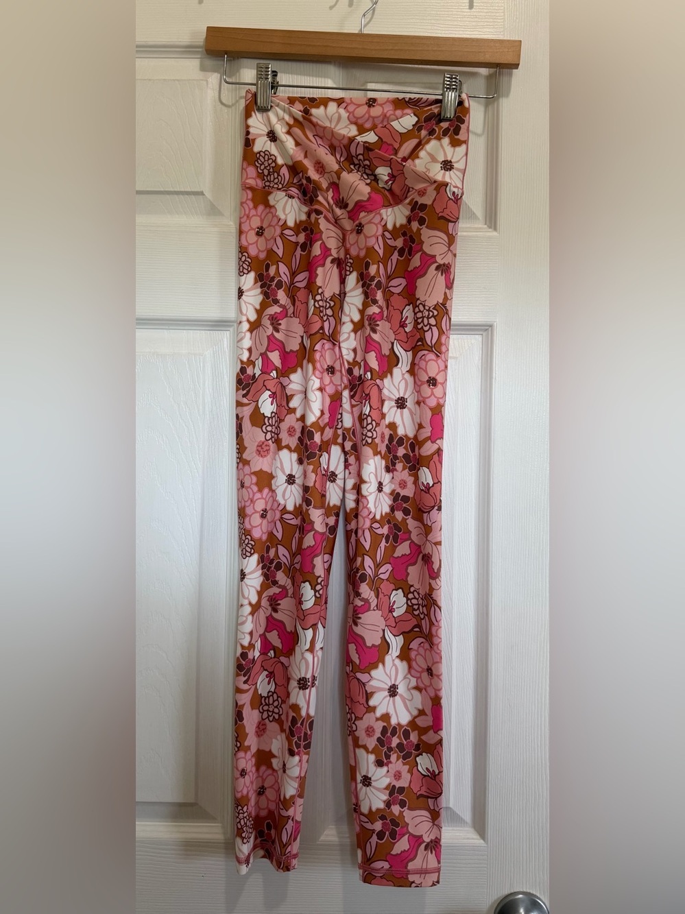 OFFLINE by Aerie Real Me Crossover Floral Leggings